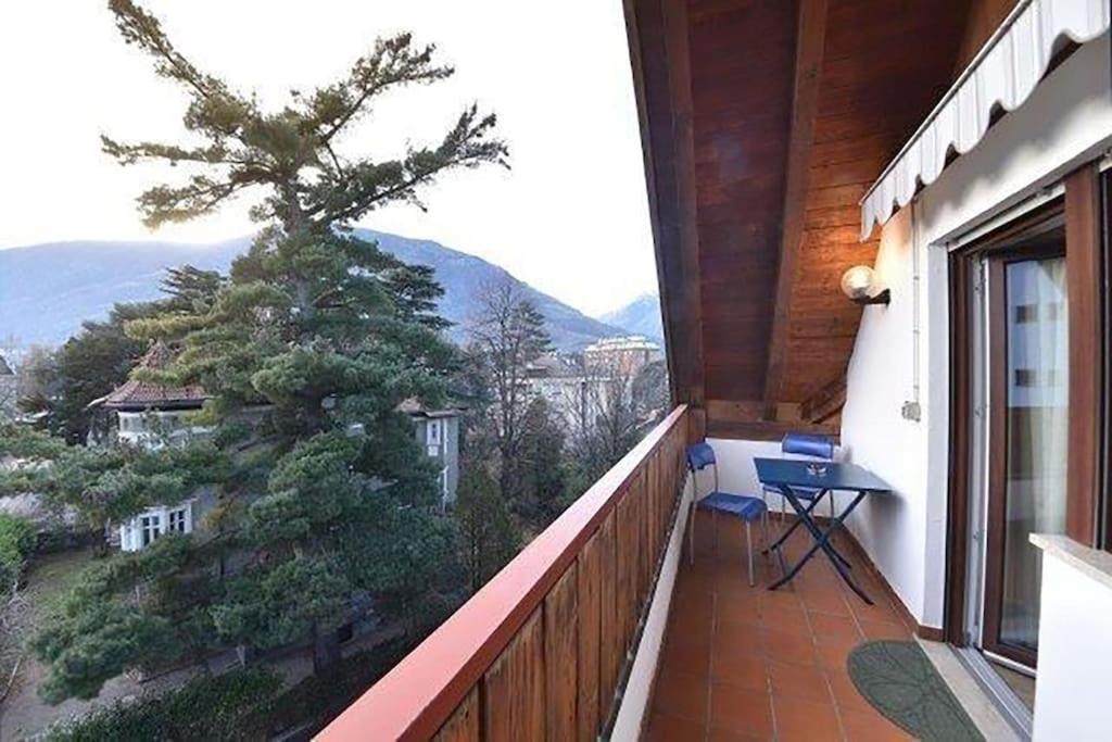 Penthouse In The Centre Apartment Merano Exterior photo